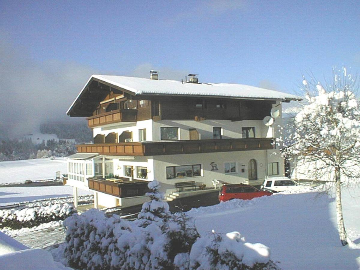 Haus Hubertus Hotel Mieders Eksteriør billede
