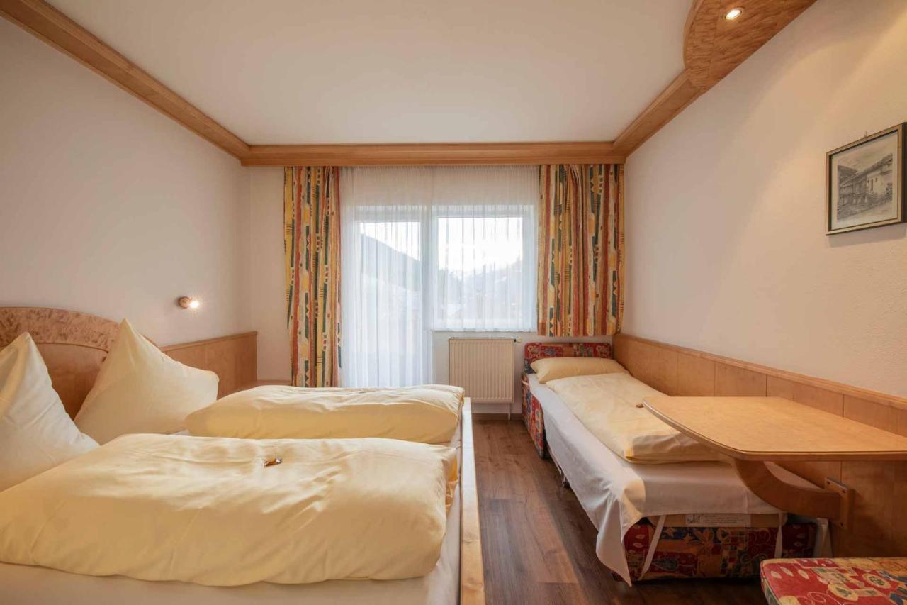 Haus Hubertus Hotel Mieders Eksteriør billede
